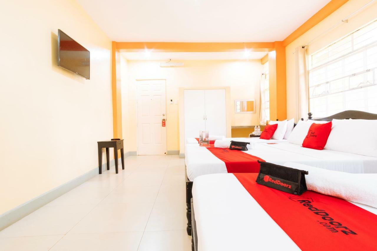 Reddoorz Premium @ Gabinete Road Palawan Ξενοδοχείο Puerto Princesa Εξωτερικό φωτογραφία